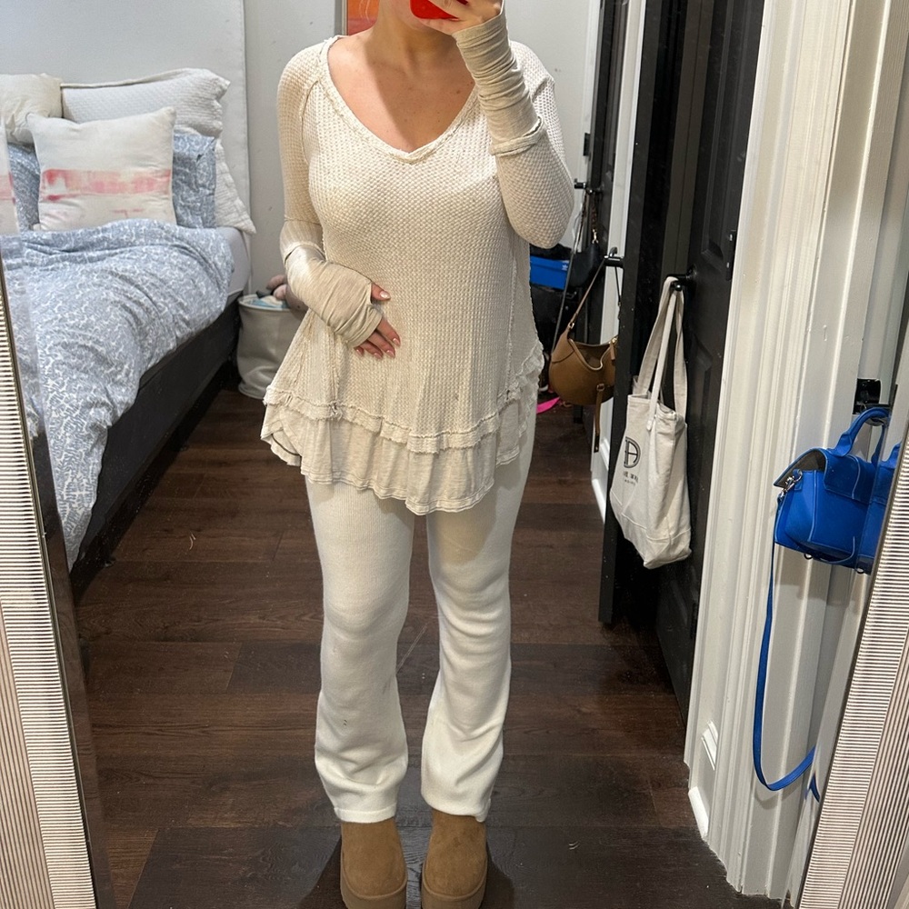 Free People Long Sleeve Top/Sweater